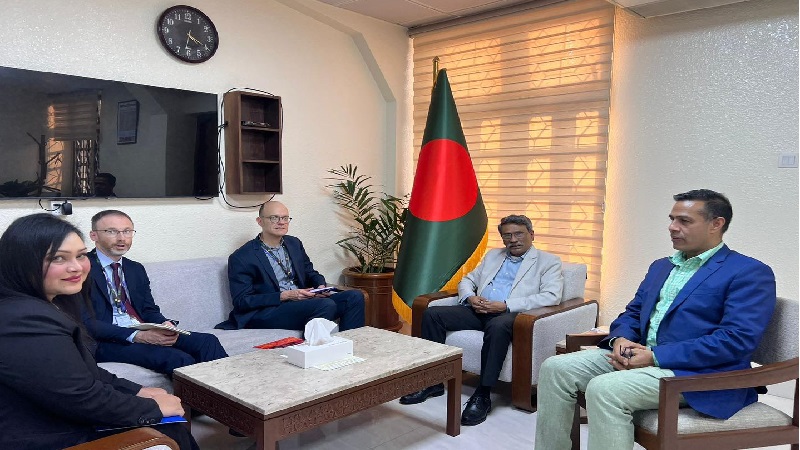 প্রধান উপদেষ্টার বিশেষ সহকারীর সঙ্গে ইইউ ইলেকশন অবজারভেশন মিশনের সৌজন্য সাক্ষাৎ